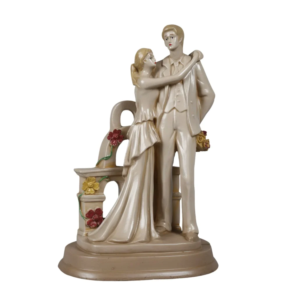 Anniversary Couple on Date Showpiece- Saadhya Mart Bottom View