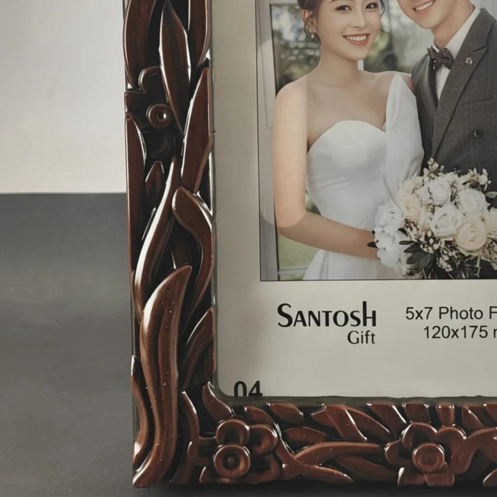 Flower With Leaves 5x7 Single Photo Frame Browns- Saadhya Mart CLose up View